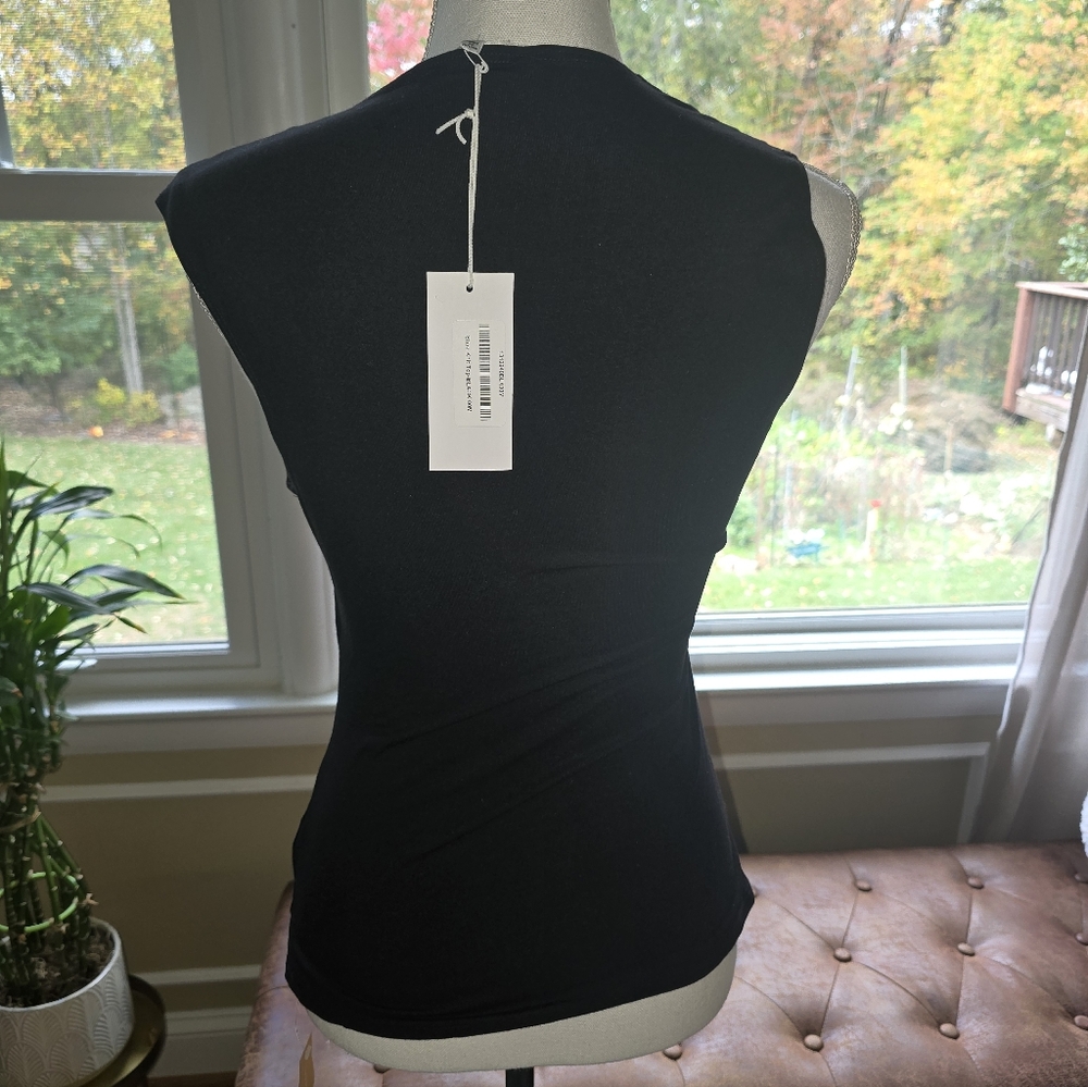NWT, Asymmetrical, Reformation, Shae Knit, Black Top, Size M - Picture 4 of 5